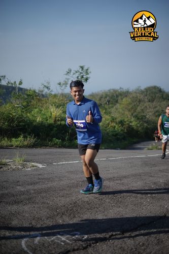 Race photo from Kelud Vertical Challenge 2024