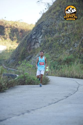 Race photo from Kelud Vertical Challenge 2024