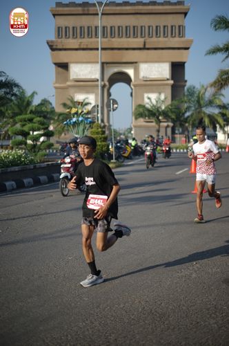 Race photo from Kediri Half Marathon 2024