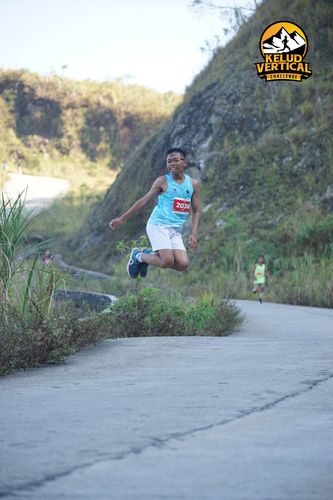Race photo from Kelud Vertical Challenge 2024