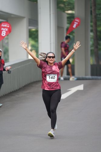 Race photo from Assurance Fun Run 2024