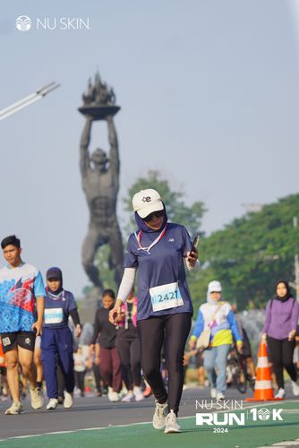 Race photo from Nu Skin Run 10K
