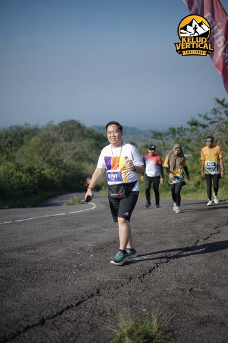 Race photo from Kelud Vertical Challenge 2024