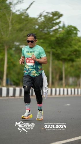 Race photo from Arutmin Borneo Run 2024