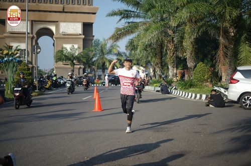 Race photo from Kediri Half Marathon 2024