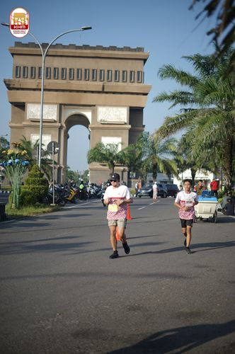 Race photo from Kediri Half Marathon 2024