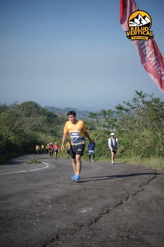 Race photo from Kelud Vertical Challenge 2024