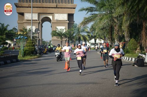 Race photo from Kediri Half Marathon 2024