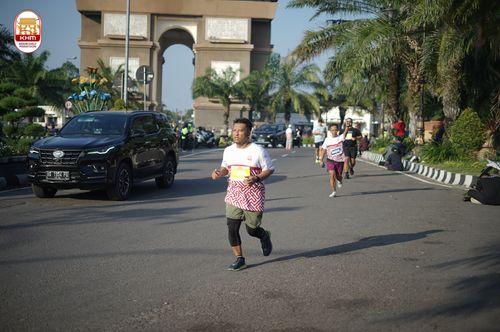 Race photo from Kediri Half Marathon 2024
