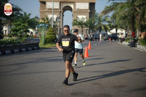 Race photo from Kediri Half Marathon 2024