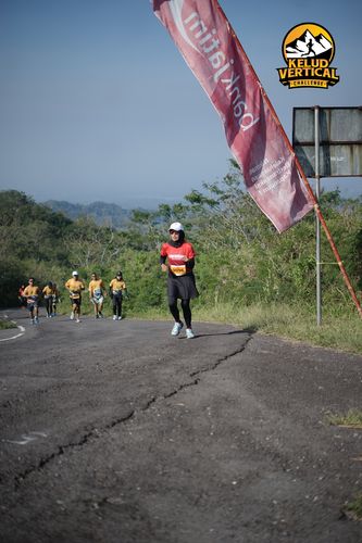 Race photo from Kelud Vertical Challenge 2024