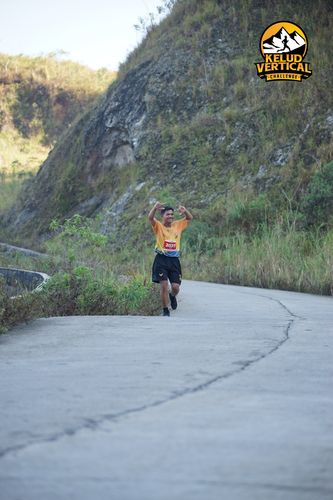 Race photo from Kelud Vertical Challenge 2024