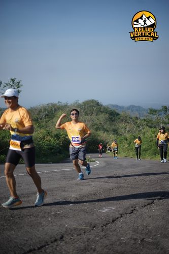 Race photo from Kelud Vertical Challenge 2024