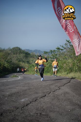 Race photo from Kelud Vertical Challenge 2024
