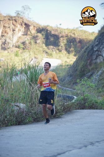 Race photo from Kelud Vertical Challenge 2024