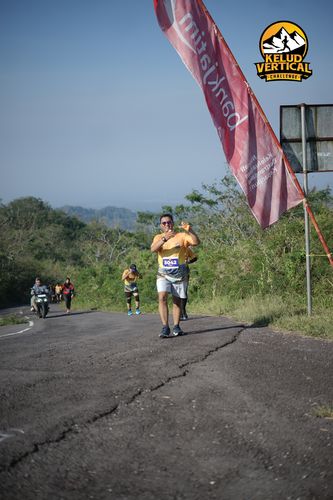 Race photo from Kelud Vertical Challenge 2024