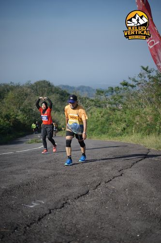 Race photo from Kelud Vertical Challenge 2024