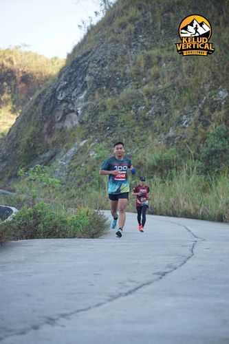 Race photo from Kelud Vertical Challenge 2024