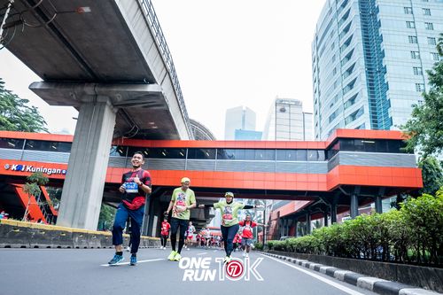 Race photo from ONE RUN 10K 2025