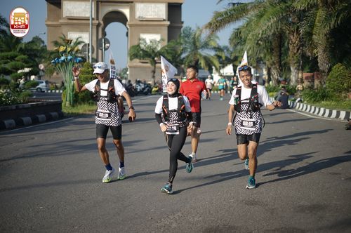 Race photo from Kediri Half Marathon 2024
