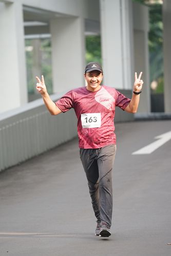 Race photo from Assurance Fun Run 2024