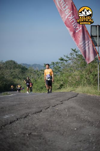 Race photo from Kelud Vertical Challenge 2024