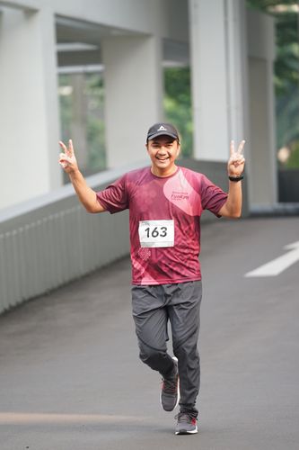 Race photo from Assurance Fun Run 2024