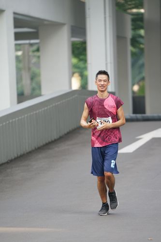 Race photo from Assurance Fun Run 2024