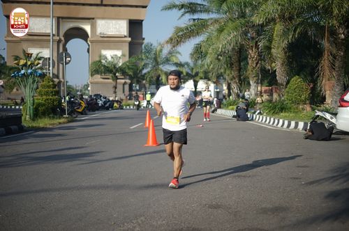 Race photo from Kediri Half Marathon 2024