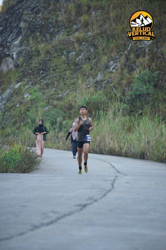 Race photo from Kelud Vertical Challenge 2024