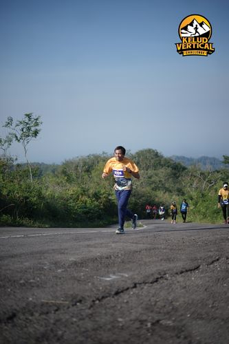 Race photo from Kelud Vertical Challenge 2024