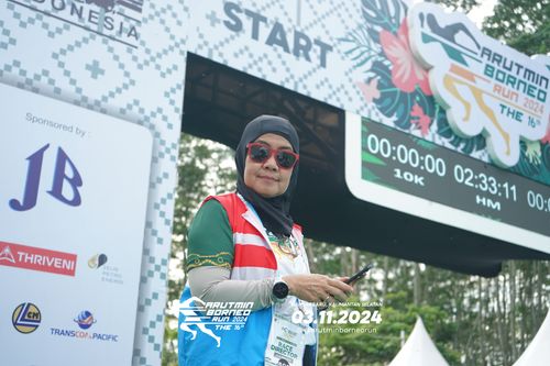 Race photo from Arutmin Borneo Run 2024