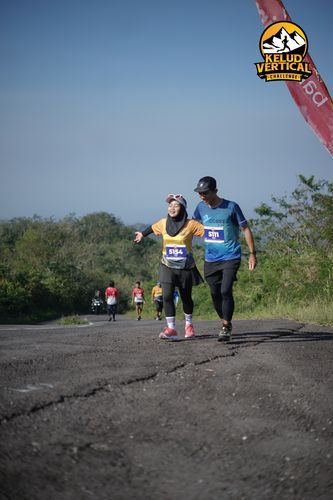 Race photo from Kelud Vertical Challenge 2024