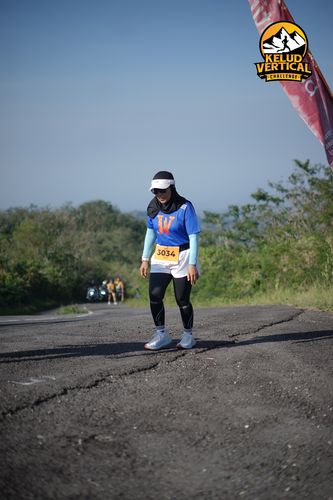 Race photo from Kelud Vertical Challenge 2024