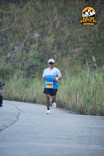 Race photo from Kelud Vertical Challenge 2024