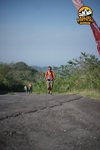 Race photo from Kelud Vertical Challenge 2024