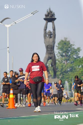 Race photo from Nu Skin Run 10K