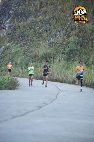 Race photo from Kelud Vertical Challenge 2024