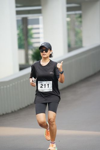 Race photo from Assurance Fun Run 2024