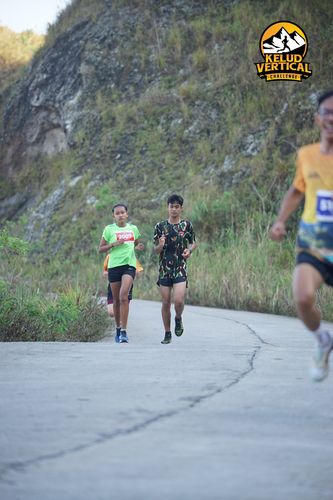 Race photo from Kelud Vertical Challenge 2024