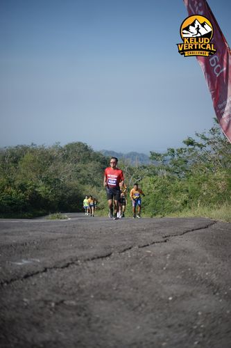 Race photo from Kelud Vertical Challenge 2024