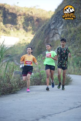 Race photo from Kelud Vertical Challenge 2024