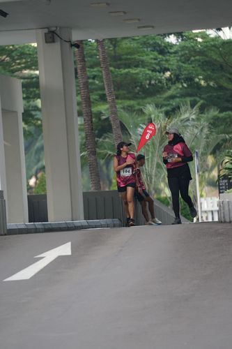 Race photo from Assurance Fun Run 2024