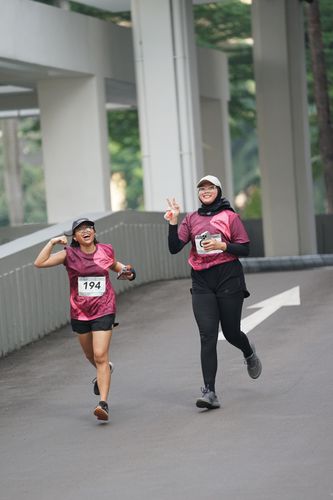 Race photo from Assurance Fun Run 2024