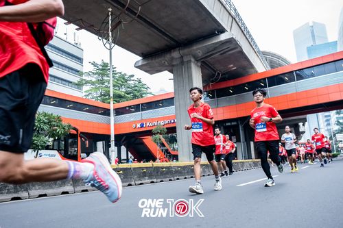 Race photo from ONE RUN 10K 2025