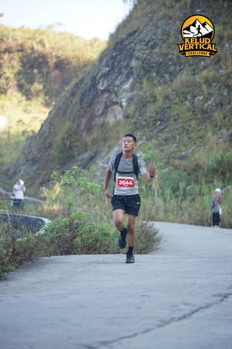 Race photo from Kelud Vertical Challenge 2024