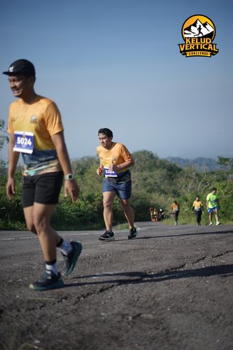 Race photo from Kelud Vertical Challenge 2024