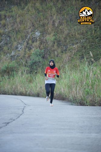 Race photo from Kelud Vertical Challenge 2024
