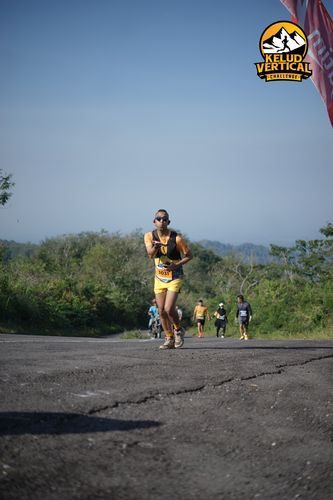 Race photo from Kelud Vertical Challenge 2024