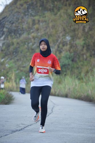Race photo from Kelud Vertical Challenge 2024